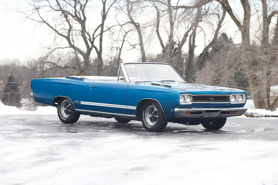  Plymouth GTX 426 Hemi Convertible 1968 года  (фото 6 из 9)